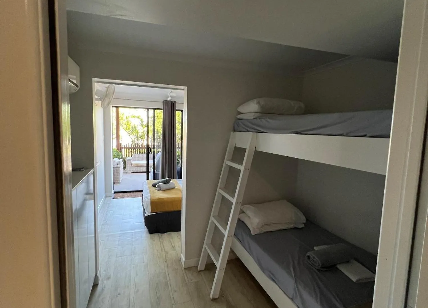 Yeppoon Beachhouse 0*,