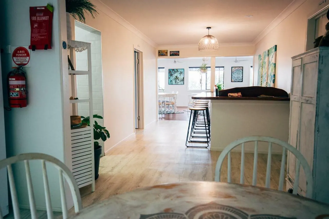 Hostel Yeppoon Beachhouse